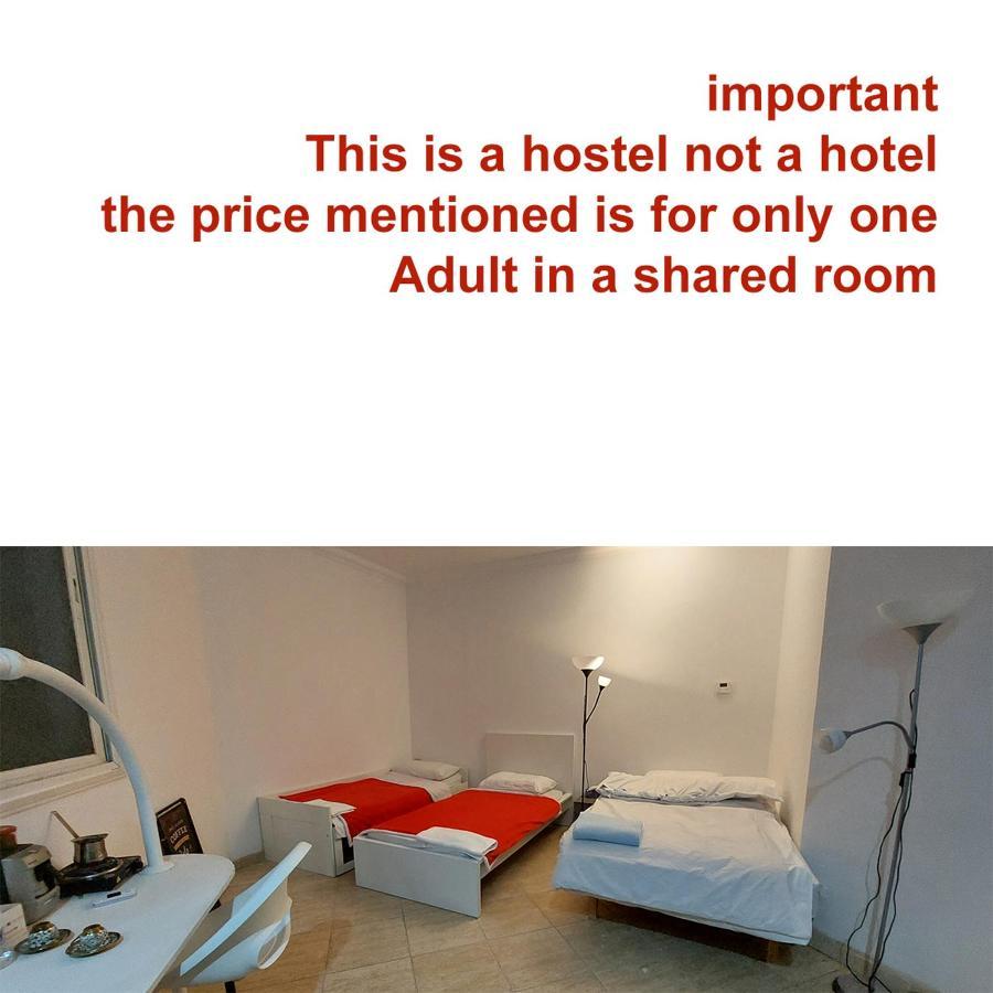 Hostel The Venue Aladdin Kuwait City Eksteriør billede